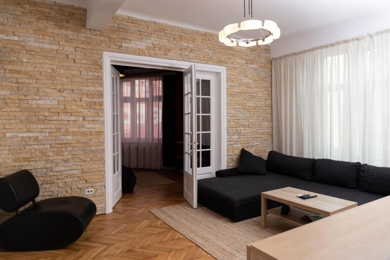 Appartement Color Aparments Coposu Blv à Bucarest Extérieur photo